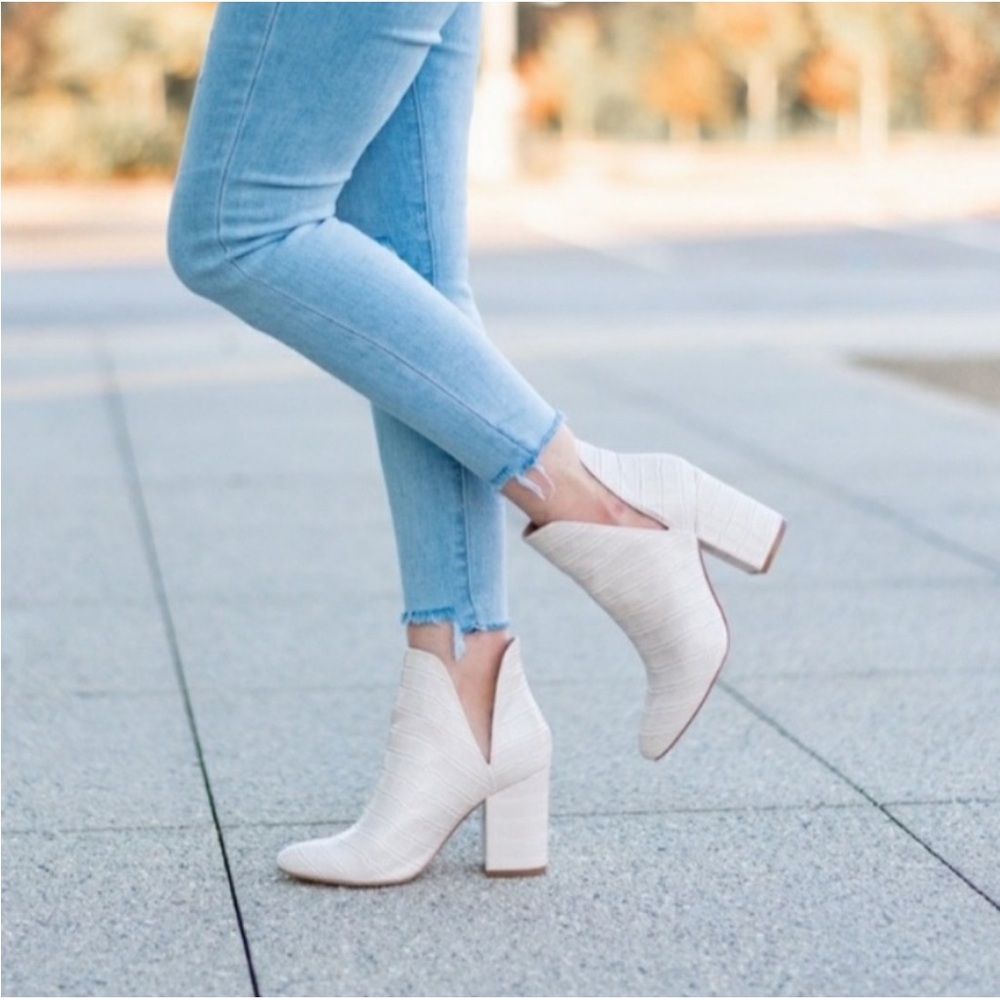 Steve Madden rookie bone white croc boots.